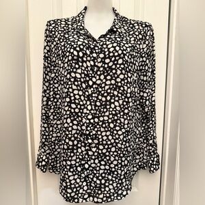 Banana Republic Classic Fit Monochrome Button Down Shirt